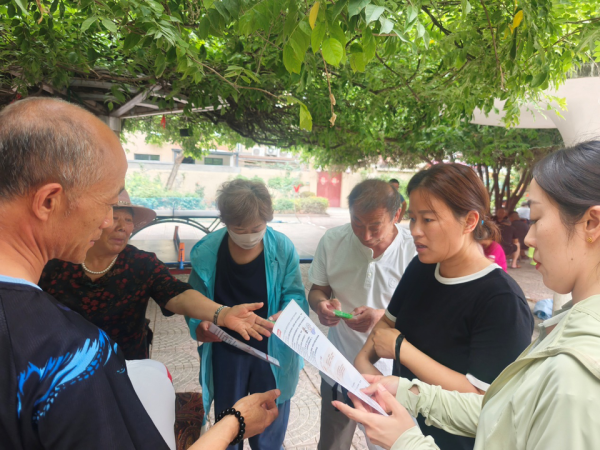 峪科配资 百年人寿枣庄中心支公司积极开展防范非法金融活动专题宣传