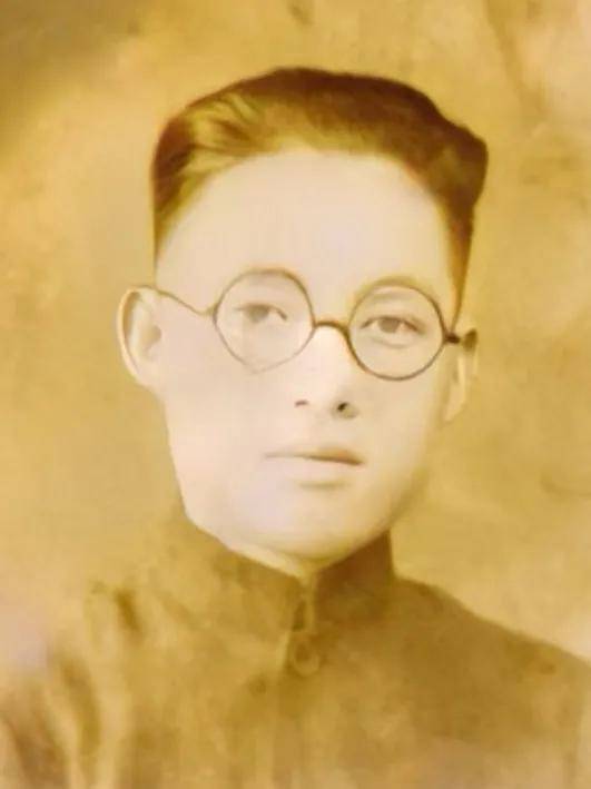 慧仁策略 吉振刚：军医之责重于泰山